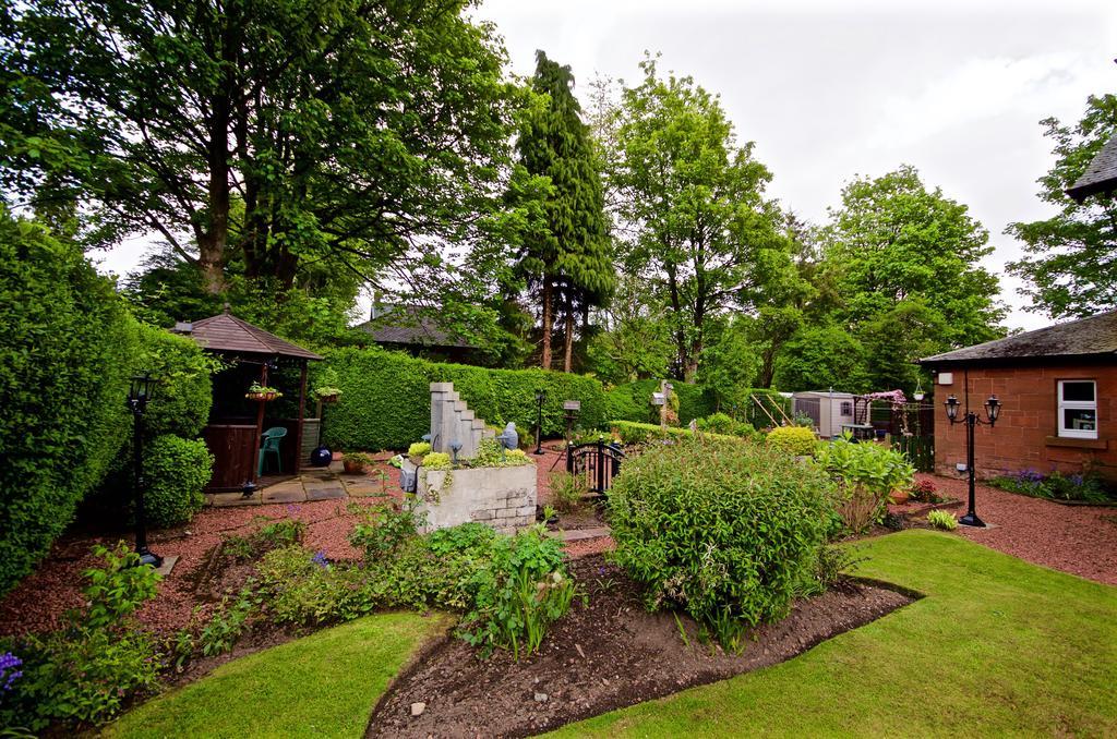 Muirholm Bed And Breakfast Paisley Bagian luar foto
