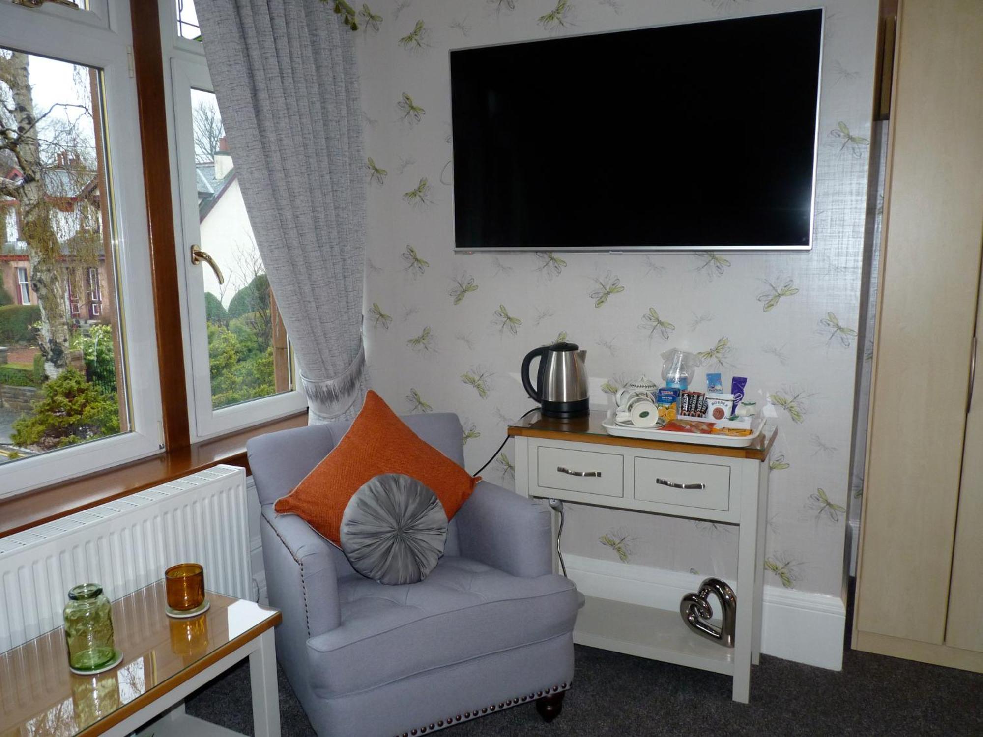 Muirholm Bed And Breakfast Paisley Bagian luar foto